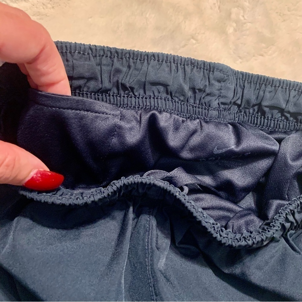 Nike Dri-Fit Shorts XS Dark Navy Blue White Trim Athletic Running Bikini Liner - Picture 7 of 12
